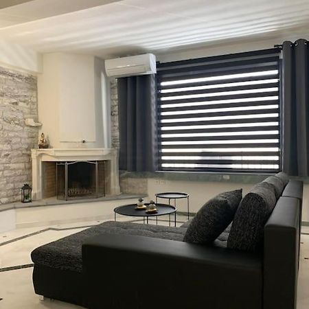 M&F Meteora Apartments #1 كالامباكا المظهر الخارجي الصورة