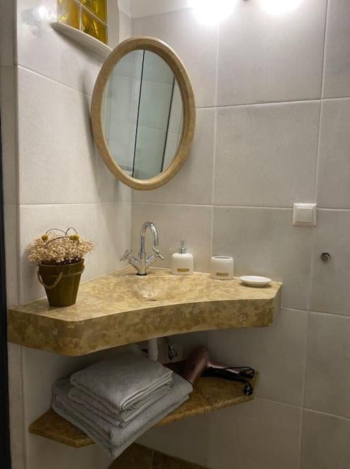 M&F Meteora Apartments #1 كالامباكا المظهر الخارجي الصورة