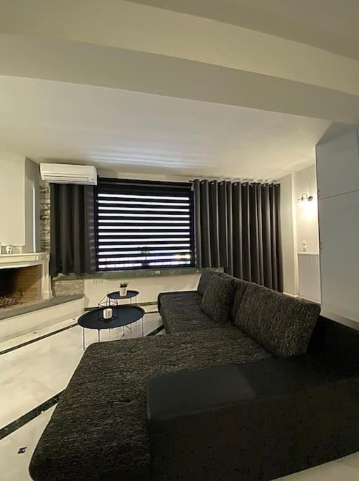 M&F Meteora Apartments #1 كالامباكا المظهر الخارجي الصورة